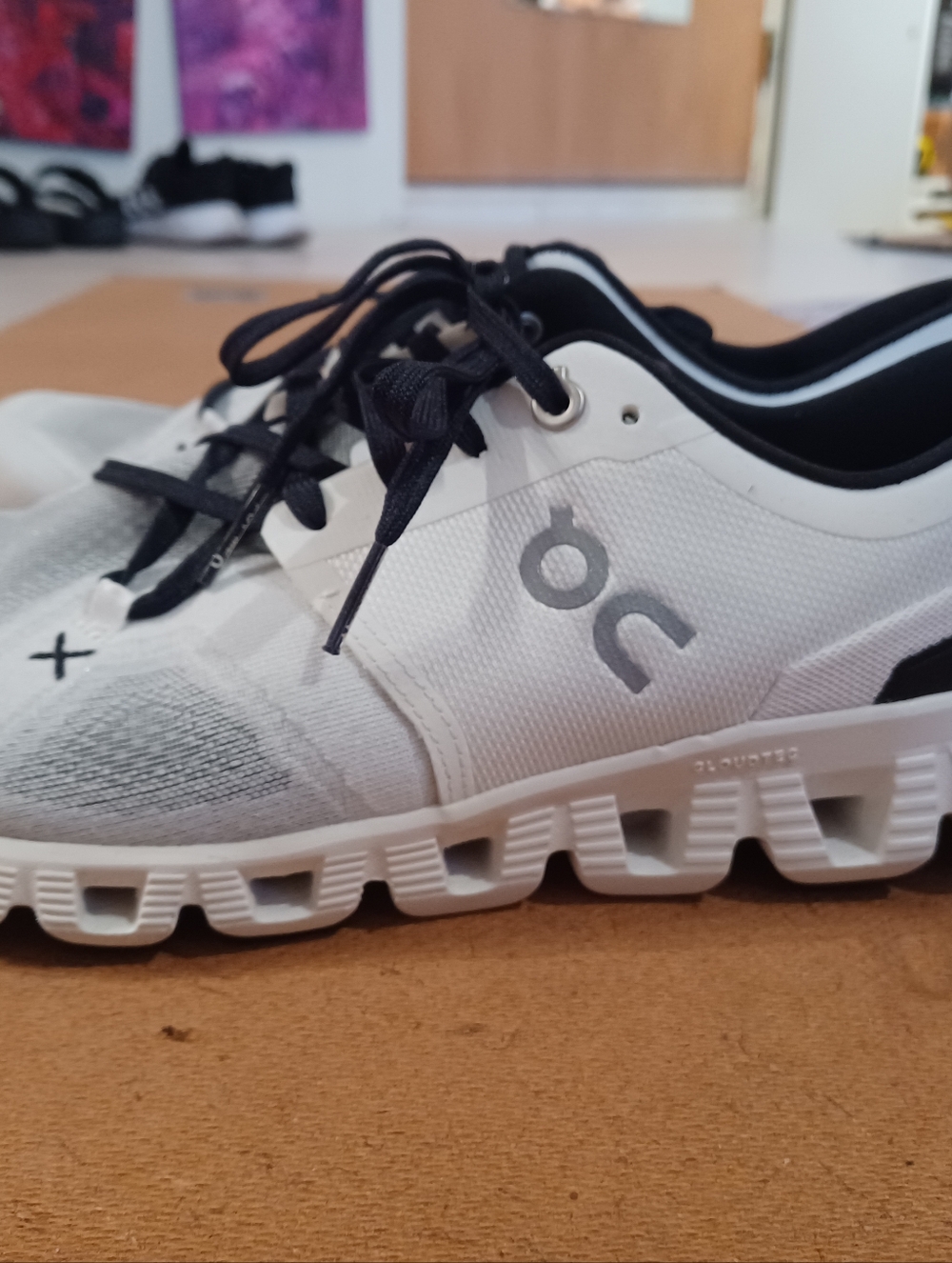 On Running Cloud X Womens Running Shke